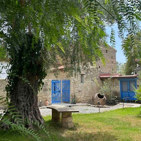 Гостевой дом Cecilias Courtyard Malia Экстерьер фото